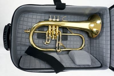 Internal backpack bag with instruments