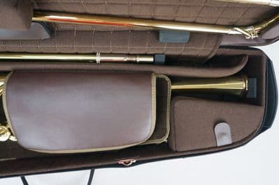 Você pode também acomodar 1 trombone alto com ou sem rotor no lugar do trombone jazz