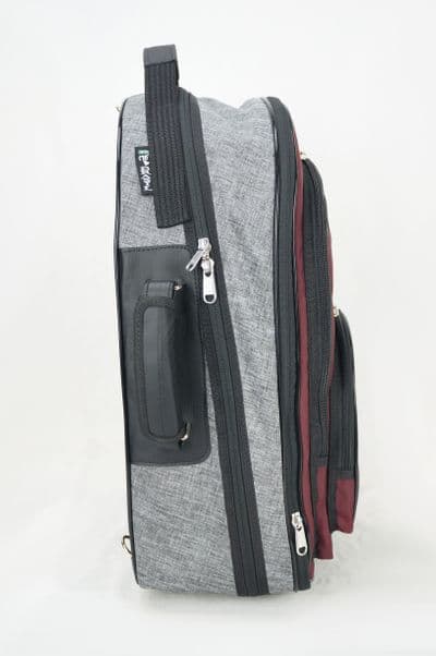 Possíveis adicionais para comprar: Alça de mão destacável modelo MB (na lateral da mochila, não no topo)