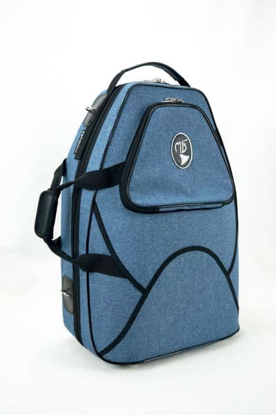 Capa em nylon azul catiônico e logo padrão 
