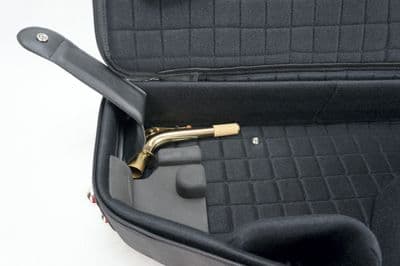 Detalhe do estojo soft interno para saxofone alto