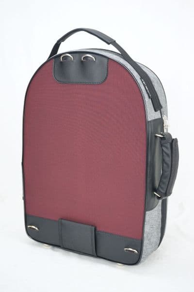 Possíveis adicionais para comprar: Alça de mão destacável modelo MB (na lateral da mochila, não no topo)