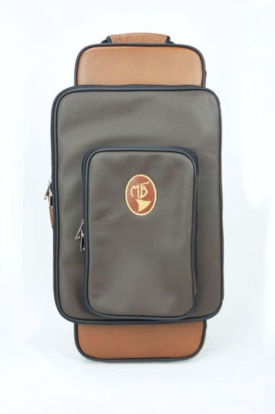 Cover in leather brown 2016 and dark brown with brown embroidered logo