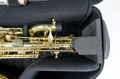 Internal case for baritone saxophone (Low A) with instrument