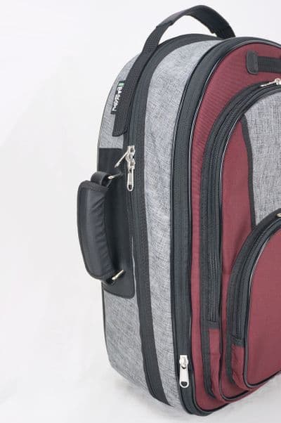 Possíveis adicionais para comprar: Alça de mão destacável modelo MB (na lateral da mochila, não no topo)