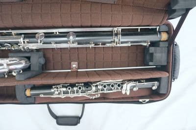 Estojo interno com instrumento