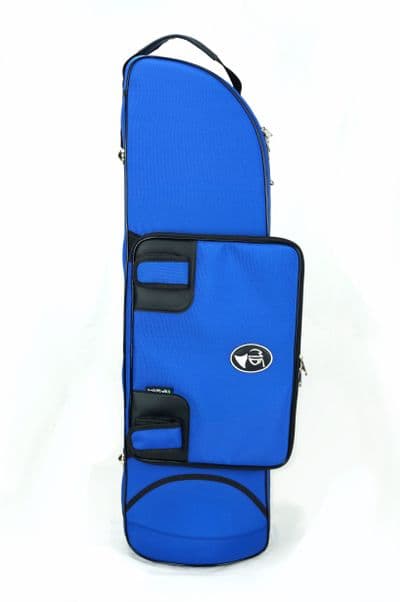 Cover in royal blue nylon with embroidered logo