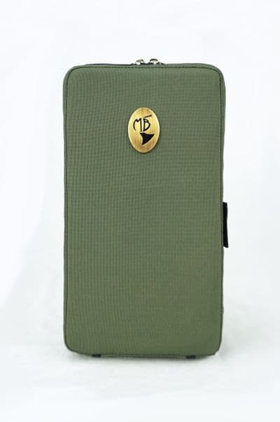 Cover in moss green nylon and metal logo