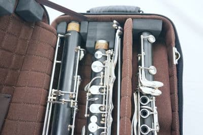 Estojo interno com instrumento