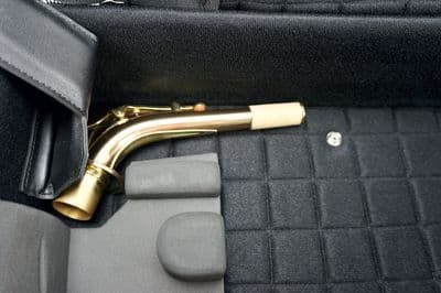 Detalhe do estojo soft interno para saxofone alto