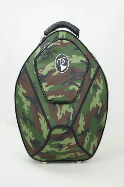 Cover in nylon camouflage and standard logo