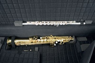 Internal case for baritone saxophone (Low A) with instrument