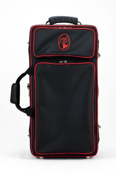 Estojo em nylon preto com vivo e logo MB vermelho