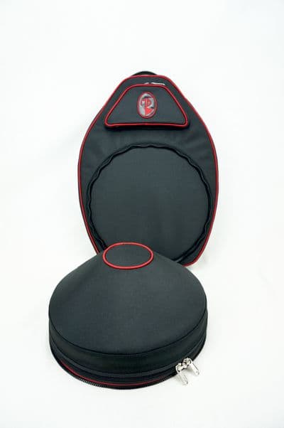 Cover in nylon black with rim and logo red