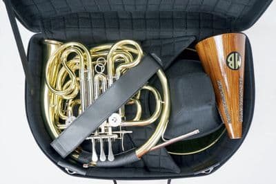 Estojo interno com instrumento
