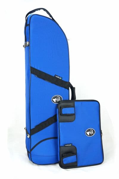 Cover in royal blue nylon with embroidered logo