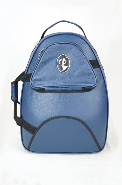 Cover in light blue leather with embroidered logo