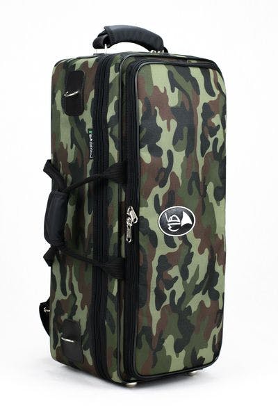 Cover in nylon camouflage and standard logo